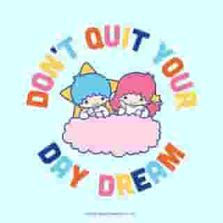 Don't quit your day dream ☁️✨ #MondayMotivation