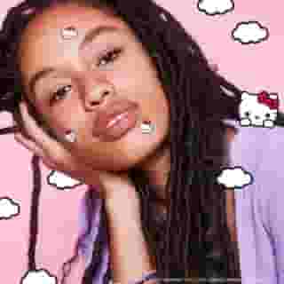 Say hello to supercute vibes and happier skin with @hellokitty x @starface 🎀 ⭐ Visit the link in bio to shop the limited edition case and 32 hydro-stars online now!