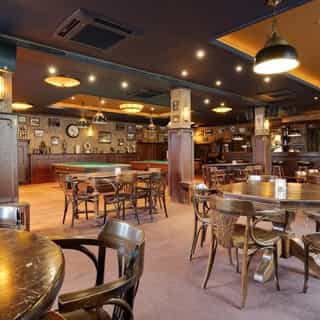 NIEUW op Horecaspot 👀⁠⁠
⁠⁠
🍽 Café Zaal Hogenkamp⁠
📍 Lichtenvoorde⁠
✔Verkoop vastgoed⁠ & verkoop bedrijfsexploitatie⁠
⁠
Dit prachtige en in de regio bekende horecabedrijf ligt op een absolute zichtlocatie. Het pand is omringd door een woonwijk, meerdere winkels en overige bedrijvigheid.⁠
⁠
Meer info? Brochure of bezichtiging aanvragen? ⁠
🔗 in bio