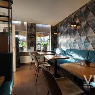 NIEUW op Horecaspot 👀⁠⁠
⁠⁠
🍽 Brasserie Buitengewoon Eten en Drinken⁠
📍    Leidschendam⁠
✔ Verhuur vastgoed⁠ & verkoop bedrijfsexploitatie⁠
⁠
De brasserie is gelegen, met een groot terras, aan de historische Sluis van Leidschendam. ⁠
⁠
Het bedrijf is uitstekend geschikt voor verschillende horecaformules –of concepten. De buurt rondom de Sluis in Leidschendam is uitgegroeid tot een levendig horecagebied met een diversiteit aan leuke cafés en restaurants.⁠
⁠
Meer info? Brochure of bezichtiging aanvragen? ⁠
🔗 link in bio