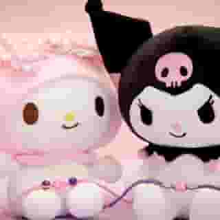My Melody and Kuromi have one thing in common✨ friendship! Today, we're celebrating our differences by making supercute friendship bracelets for #NationalOppositeDay 💗🖤Watch and learn on #HelloKittyandFriends Youtube channel! Click the link in our bio to watch.