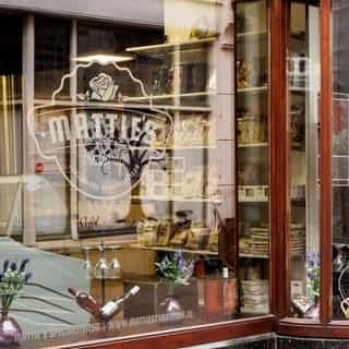 Nieuw op Horecaspot 👀⁠⁠
⁠⁠
🍽 Restaurant & lunchroom Mattie's ⁠
📍   Deventer ⁠
✔ Verhuur vastgoed & verkoop bedrijfsexploitatie ⁠⁠
⁠⁠
In een van de vele prachtige winkelstraatjes van Deventer vind je deze horecalocatie. ⁠
⁠
Het bedrijf Matties's bestaat uit een lunchroom, restaurant met afhaalmogelijkheden en een winkel met Italiaanse lekkernijen. ⁠
⁠
Meer info? Brochure of bezichtiging aanvragen? ⁠
🔗 link in bio