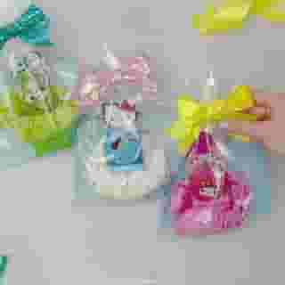 Want to learn how to make supercute DIY scrunchies? Grab your materials, and let's get crafty! Watch and learn on the #HelloKittyandFriends Youtube channel (link in bio!) 