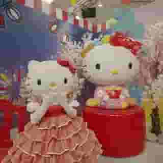 Boarding Now! ✨✈️ The Hello Kitty Friends Around The World Tour is now open in the greater #Seattle area! Come fly with Hello Kitty Air December 7 - December 29. Visit the link in bio to book your tickets today. #HelloKitty45 #1974to4ever⁠