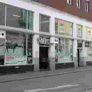 BESCHIKBAAR OP horecaspot.nl 👀⁠
⁠
🍽. Succesvolle franchiseformule ⁠
📍. Amsterdam - centrum ⁠
✔️. Verkoop bedrijfsexploitatie & verhuur vastgoed⁠
⁠
Meer info? Zie linkin.bio