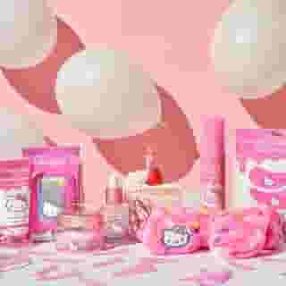 Sprinkles and glow 🎂✨with the new CELEBRATE collection from @hellokitty x @thecremeshop now available at online at @ultabeauty. Visit the link in bio to shop! #thecremeshopxhellokitty