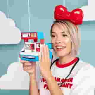 Make supercute memories with the new limited edition @hellokitty x @polaroid 600 instant analog camera 📸❤️ Now available at the Hello Kitty Friends Around The World Tour and online. Link in bio to shop! #HelloKitty45⁠