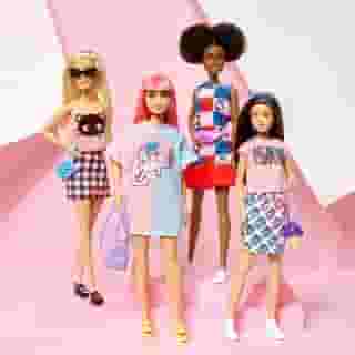 Say hello to the new @hellokitty and friends @barbie fashions 🎀 Available at your local Walmart. Visit the link in bio to shop the supercute styles! P.S. Want to win the collection? Follow @hellokitty to learn how! #Barbie