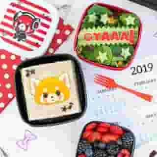 Mondays are sweeter when you're having lunch with @aggretusko ❤️ Visit the link in bio for the step-by-step tutorial by @lovefirstbento. #aggretsuko  