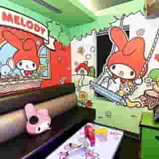 Sing a super sweet melody at the new Sanrio x @energy_karaoke_ in Alhambra, CA! 🎤🌟 Click the link in bio to book your reservation. #SanrioKaraoke #MyMelody #LittleTwinStars #Pompompurin 

