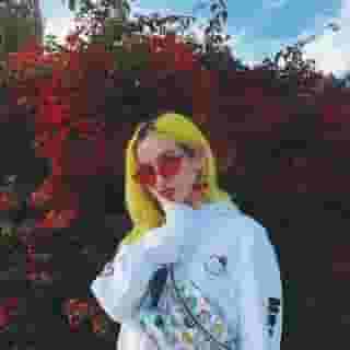 Our pal @linabugz is always looking supercute... especially in #Sanrio attire 😍 Visit the link in bio to shop the holographic #hellosanrio collection.