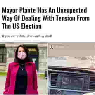 If you're like most people in Montreal right now — or, rather, the world — you're on the edge of your seat waiting for the ballets to be counted so we finally know who's been elected 46th president of the United States. ⁠
⁠
*Click the link in @mtlblog bio for the full story! ⁠
⁠
📸: @val_plante ⁠
⁠
#mtl #montreal #uselection #valplante #voting