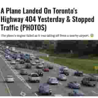 Drivers were met with a jaw-dropping sight on Sunday when a small aircraft was forced to make an emergency landing on the highway.⁠
⁠
*Click the link in bio for the full story! 👈⁠
⁠
📸: Floydian via @wikicommons