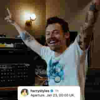 In the lead-up to the announcement of 'Kiss All the Time. Disco, Occasionally,' Harry Styles left cryptic messages scattered across the world. One in particular read, “Let the light in.” As it turns out, the note was a nod to the first single from the album, “Aperture.” The song will be released worldwide at 7 p.m. EST on Jan. 22. Details at the link in bio. 📷 via @harrystyles