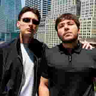 Throwing it back to @pesopluma and @titodoublep’s Rolling Stone office hang in honor of their new album, ‘Dinastía,’ out now. 📸 @maju.rogo for Rolling Stone