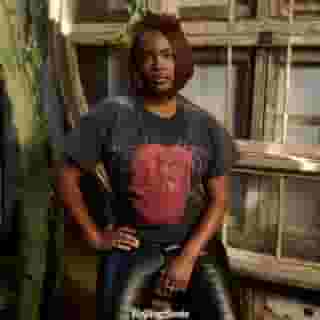 @Amaarae says she gets a lot of her music inspiration from the strip club. “I’m not even joking. So many songs for 'Black Star' were born in the strip club or in the midst of baddies," she tells @tinashenow in a new #MusiciansOnMusicians conversation. "Going to the strip club is like going to church. That’s my tithe for the year...the ideas are free-flowing, by the grace of God." Full interview at the link in our bio. 📷 @phyliciajphotography for Rolling Stone