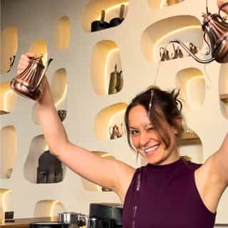 REAL TALK, you’ll get served LOOKS alongside your coffee, tea and delicious food! 💁‍♀️😉

✨ FULL MENU launching October 1st at @wheelhouse.lisboa 

(café, Lisbon, comedy)