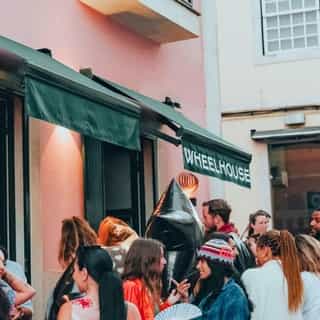 🪄 We’re spreading BIG MAGIC across the Lower Lapa Neighborhood this FRIDAY! YOU in? #LapaBlockParty

📆 Friday, September 19th
—> 19:00-22:00

📍Rua do Conde 9, Lapa, Lisboa

🎫 DONATION-BASED ENTRY at @wheelhouse.lisboa

𝐎𝐟𝐟𝐞𝐫𝐢𝐧𝐠𝐬 𝐚𝐭 𝐖𝐡𝐞𝐞𝐥𝐡𝐨𝐮𝐬𝐞:

🌙 Tarot Readings with @chriscorsini (first-come first-served basis)

🌙 Astrocartography Readings with @thenowwithnat (first-come first-served basis)

🌙 Natal Chart Readings (first-come first-served basis)

🌙 Delicious Food & Signature Mocktails (for purchase)

🌙 Free Himalayan Salt Cave Access

🏘️🚦 𝐁𝐥𝐨𝐜𝐤 𝐏𝐚𝐫𝐭𝐲 𝐏𝐚𝐫𝐭𝐧𝐞𝐫 𝐎𝐟𝐟𝐞𝐫𝐢𝐧𝐠𝐬:
(check locations on map at the end of this reel 😉)

💥 DJ Set and AMORES Finnisage @eritage_studiogallery (Drop-ins welcome all evening)

💥 Flash Tattoos & Grills at @imunizandolx

💥 Movement Jam at @mvmtstudio_

💥Complimentary glass of wine with dinner (pizza, burger, salads, etc.) at @laboulangerielisboa

💥Complimentary bottle of Aliança wine with the purchase of any 2 bottles @merceariadomitilia

💥Complimentary bottle of wine at dinner for tables of 2 people @geographia.restaurante

💥 Tiffin Tasters at @tiffincafelisboa

➡️ Reserve Your Spot Link in Bio. Walk-ins are welcome until capacity allows.

#wheelhouse #lisbon #communitywellness #socialwellness #trendingreels #foryou #explore #reels #comedyreels #foryoupage #party #anniversary