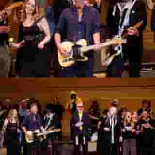 Patti Smith has the power. At the link in our bio, see @springsteen, @michaelstipe, @maggierogers, and more salute the icon at last night's NYC tribute show. 📸 Taylor Hill/Getty