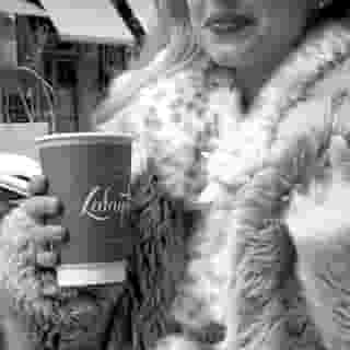 @addisonraee gives Rolling Stone an inside look at her life — from shooting a music video in New Orleans to a road trip with friends to Austin. Hit the link in bio to watch the FULL version of Addison's video.

Executive Producer @kimberlyaleah
Co-Executive Producer @tara__catherine
Editor @lexeesmith