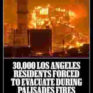 Around 30,000 Los Angeles residents have been put under evacuation orders after the Palisades Fire broke out on Tuesday. This morning, California governor Gavin Newsom confirmed that “hundreds of additional firefighters are headed south to join 1,400+ boots already on the ground” to fight multiple fires in the area. More at the link in bio. 📸 Justin Sullivan/Getty, via @jmraasch, sarafitzmaurice, @firephotogirl