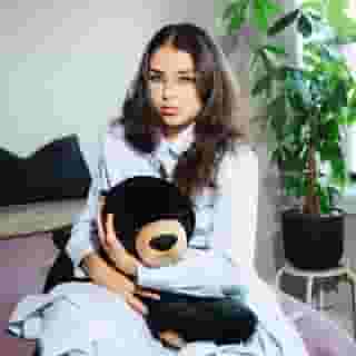 @lexagates is embracing solitude. The rapper-singer-producer is riding the waves on her latest album ‘Elite Vessel’ after becoming “squeaky clean” and leaving parts of her past life behind. Now, she’s hyper-focused on whats next: “That’s the stuff that’s really gonna be life-changing for me on a huge scale.” Hit the link in bio to read why she’s an artist you need to know. 📷 @apisukh for Rolling Stone