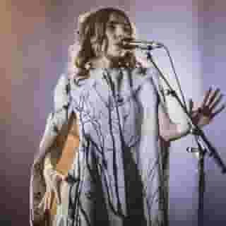 In a new interview with Rolling Stone, PJ Harvey (@pjharveyofficial) spoke with us about performing old and new songs on her current North American tour, writing poetry, and her memories of the late Steve Albini. Click the link in our bio to read the conversation. 📸 @sachalecca for Rolling Stone