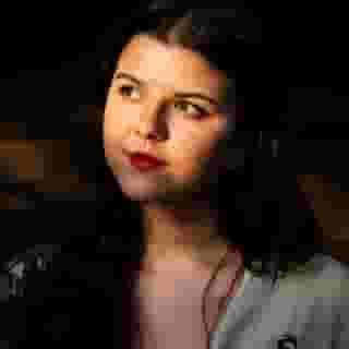 You might know @elizamclamb as the co-host of the popular ‘Binchtopia’ podcast, or for her 2020 TikTok jingle “Porn Star Tits.” But she’s so much more than that. At the link in our bio, read our conversation with the singer-songwriter who’s one of indie-rock’s best-kept secrets this year. 📸 @grifflotz for Rolling Stone