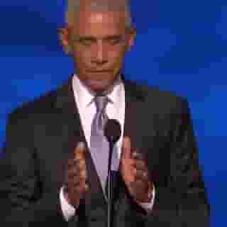 Barack Obama clowns Trump's obsession with crowd sizes at the #DNC: "There’s the childish nicknames, the crazy conspiracy theories, this weird obsession with crowd sizes." Hit the link in bio to read more highlights from the speech at the Democratic National Convention.