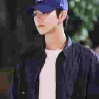 Exclusive: @ENHYPEN on set for the music video for “XO (Only If You Say Yes),” out now. Despite their packed schedules in Korea and overseas, Jungwon, Heeseung, Jay, Jake, Sunghoon, Sunoo, and Ni-ki are all smiles and just as playful as you’d imagine, all while being supportive of one another, nodding along to each other’s answers, and being so sincere when it comes to their music on a Zoom call catching up with Rolling Stone. Read the interview at the link in bio. 📷 BELIFT LAB #ENHYPEN #엔하이픈 #ROMANCE_UNTOLD