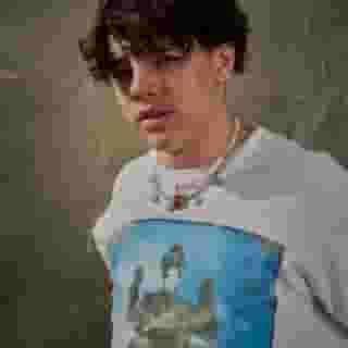 A car crash left Mexican American singer @xaviiiofficiall in a coma and nearly ended his burgeoning career. Now, he isn't taking anything for granted. In a new interview, the artist talks to Rolling Stone about his debut album, due out later this year, his childhood and musical roots, and more. Hit the link in our bio to read. 📸 @soriano_gustavo_ for Rolling Stone