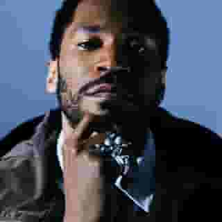 Lots of people have opinions on who @kaytranada should collaborate with –– one of the reasons the producer deleted his Twitter. For his new record 'Timeless,' Kay had to learn how to have more of a "leader mentality": “I always used to be very shy in the studio and sometimes let the artists just do their thing because I didn’t want to correct them or anything.” "But now he’s just a boss," his brother Lou tells Rolling Stone. Read our cover story at the link in bio. 📸 @xavierscottmarshall for Rolling Stone