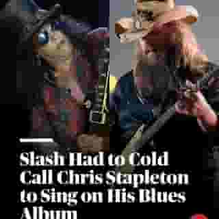 Guns N’ Roses guitarist @slash tells Rolling Stone that when he was putting together his new project, he had a very distinct voice in mind for his version of Fleetwood Mac’s "Oh Well": @chrisstapleton. Read what else the rock star told us about his new blues record at the link in bio. 📷 Jason Kempin/Getty, Harry Durrant/Getty