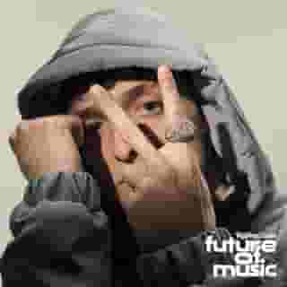 Although sometimes criticism seems to weigh on @pesopluma, he is working on blocking out the negativity. "I think it’s 10 times more convenient for the media to have bad news than good news. People talk more about the bad stuff than the good stuff," Peso tells Rolling Stone. "I’m learning to not give a shit about everything, you know? And to just do what I like." Hit the link in bio to read the cover story and see all the photos.

Writer @julyssa_raquel
Photographer @soriano_gustavo_