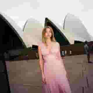 Behind-the-scenes flicks from @sydney_sweeney and @glenpowell's 'Anyone but You,' shot by @likethejetsons. It became the first rom-com since 2016 to eclipse $200 million at the box office. Hit the link in bio to read Rolling Stone's interview with Powell. 📷 Eddy Chen