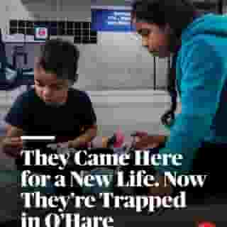 Angi and her family left Venezuela for a better life in the States. But after Texas Gov. Greg Abbott put them on a plane to Chicago, they and so many others were stuck in limbo at the airport. Hit the link in bio to read the story. 📷 Camila Guarda