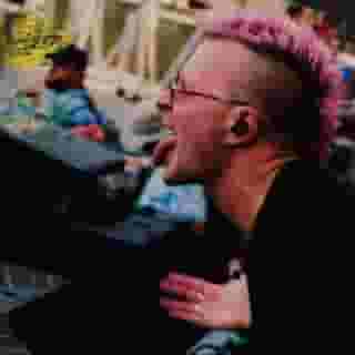 we caught up with @francmoody on #theroadtobeautiful to get a peek into life on tour, the band’s unique bond, and how places like @theblackstonehotel inspire the collective on the road. Check out the full conversation linked in our bio, #sponsored by @marriottbonvoy