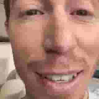 Went behind-the-scenes at @shaunwhite and @brandy's Lovesac commercials, and the three-time Olympic gold medalists gave us his 5 comfort tracks to chill out to. Hit the link in bio to read the interviews #RSrecommends