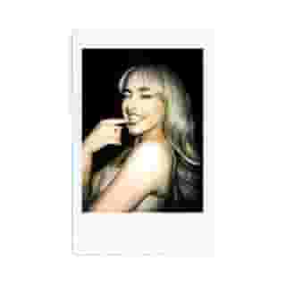 Check out some exclusive Instax photos shot on the @amas red carpet by @vincenzo.dimino. Hit the link in bio to see the entire set and find all your favorite stars.