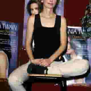 25 years ago, @shaniatwain dropped the legendary 2x diamond-certified 'Come On Over.' Predictably, those tracks are all over our Shania Twain’s 20 Best Songs list. Hit the link in bio to see the ranking. 📸 Fred Duval/FilmMagic, CBS via Getty