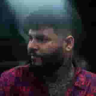 When @Farruko told an audience in Miami that he'd embraced the word of God, not everyone understood. Now the star talks about why he's traded partying and "Pepas" for a new spiritual chapter. "I’m a human who was falling. Now I got up," he tells Rolling Stone. Hit the link in bio to read the interview about his new lifestyle, his hope to spread a positive message rooted in spirituality, his new relationship with his family, and more. 📸 @gabriellanbaez for Rolling Stone