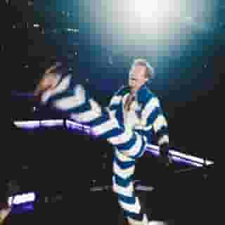 The first two shows of @harrystyles' 15-night residency at @TheGarden were a triumphant example of the pop superstar’s pure devotion to Too Much All The Time. Hit the link in bio to read more of what @robbiesheff had to say about one of the year's must-see concerts. 📸 @lloyddddddddddddddddd via @harrystyles