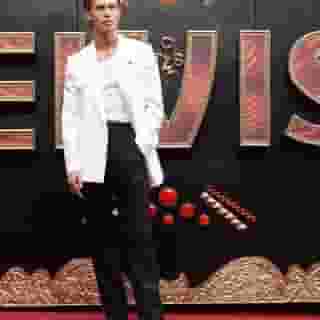 Austin Butler’s portrayal of Elvis Presley is introducing young fans to a classic, and nearly forgotten, style of rock-star performance. 45 years after Elvis' death, has @elvismovie finally revived him? Hit the link in bio for answers. 📸 Mike Marsland/Getty