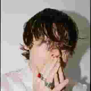 A photo from our 2017 @harrystyles cover shoot to celebrate 5 years of the singer's self-titled debut album. Hit the link in bio to see more of Theo Wenner's photos. 📸 @theo123456