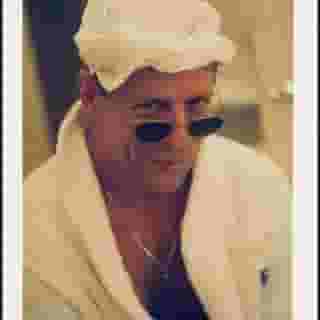 Bruce Willis’ family announced that he will be stepping away from acting following a neurodegenerative disease aphasia diagnosis. Hit the link in bio for more on this story. 📸 via @rumerwillis