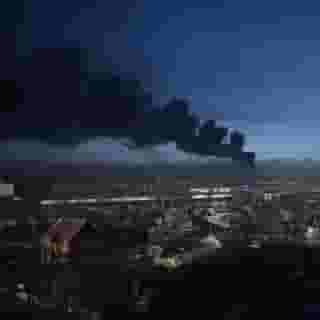 "It is impossible to leave.": Ukrainians scrambled as they woke up this morning to a war Russia started overnight. Hit the link in bio to read a firsthand account from our own Jack Crosbie in Kharkiv, a city under threat from Russian troops.

📸 @aris.messinis/AFP, @andreeacampeanu/Getty, Stringer/Anadolu Agency, AP Photo/@emilio_morenatti, @lealolivas/AFP, @loicvenance/AFP, Kyodo via AP Images