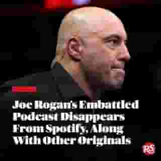 Several podcasts, including 'The Joe Rogan Experience,' have disappeared from Spotify for reasons unknown. Hit the link in bio for more details on this developing story.

📸 @dylanbuell/Getty