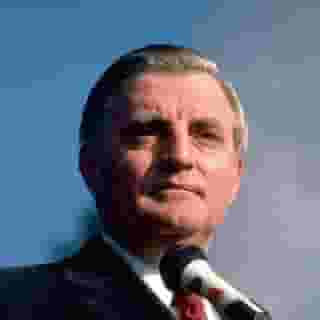 Walter Mondale, the prominent late-20th century Democrat who served as Jimmy Carter’s vice president and lost to Ronald Reagan in the 1984 election, died Monday, April 19th, at his home in Minneapolis, 'The New York Times' reports. He was 93.⁠
⁠
A spokesman for Mondale’s family confirmed his death but did not reveal a cause. Mondale reportedly spent the weekend speaking with Carter, President Joe Biden, and First Lady Jill Biden, as well as Vice President Kamala Harris. He also sent a farewell email to former staffers. Memorials are currently being planned in both Minnesota and Washington, D.C.⁠
⁠
A statement from Mondale’s family highlighted his public policy legacy, including ushering through the Fair Housing Act of 1968 and the passage of the Wild and Scenic Rivers Act. “Beyond his commitment to public service, our dad was committed to our family, and we will miss him more than words can capture,” the statement said.⁠
⁠
Tap the link in bio to read more.⁠
⁠
Photo: Diana Walker/The LIFE Images Collection/Getty Images