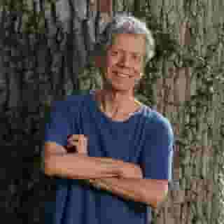 Chick Corea, the virtuosic keyboardist who broadened the scope of jazz during a career spanning more than five decades, died on Tuesday from a rare form of cancer. A post on his Facebook page confirmed the news. Corea was 79.⁠
⁠
Tap the link in bio to read more.⁠
⁠
Photo: Mike Carlson/Invision/@apnews