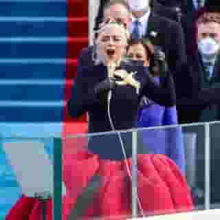 @ladygaga sings the National Anthem at the 59th Presidential Inauguration in Washington, D.C.⁠
⁠
Photo: Rob Carr/Getty Images